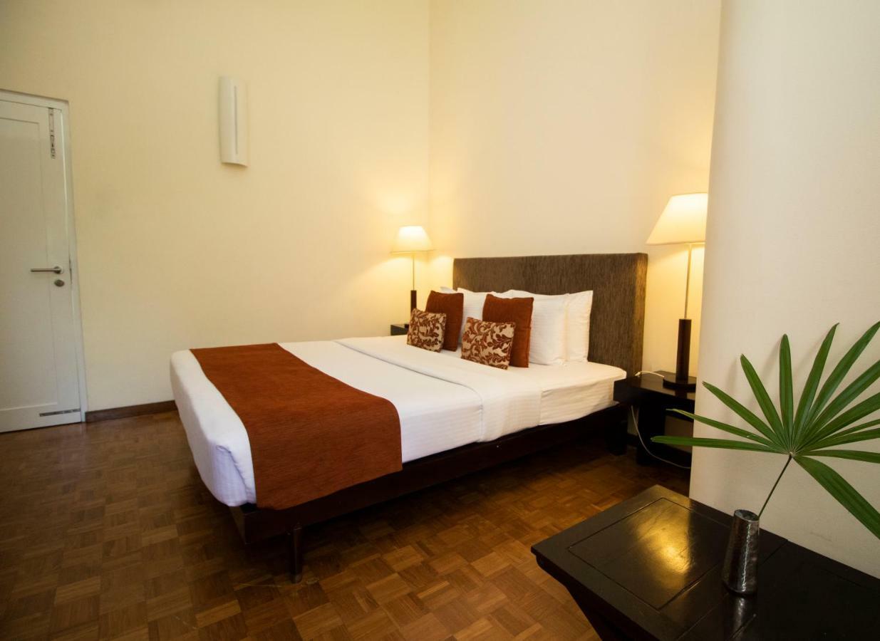 Colombo House By Ceilao Villas Eksteriør billede